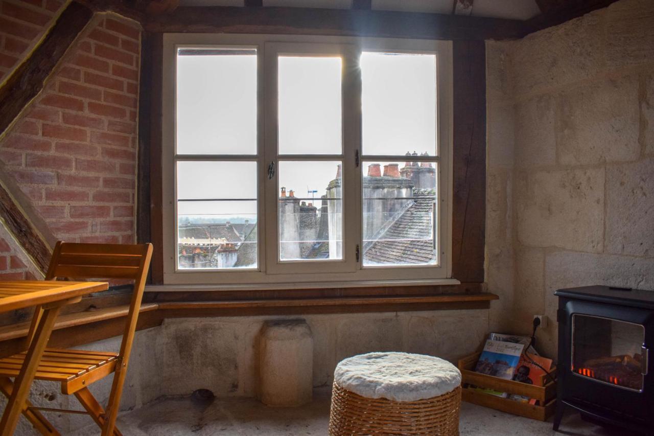 Appartement Classe "La Tour" Dole Eksteriør billede